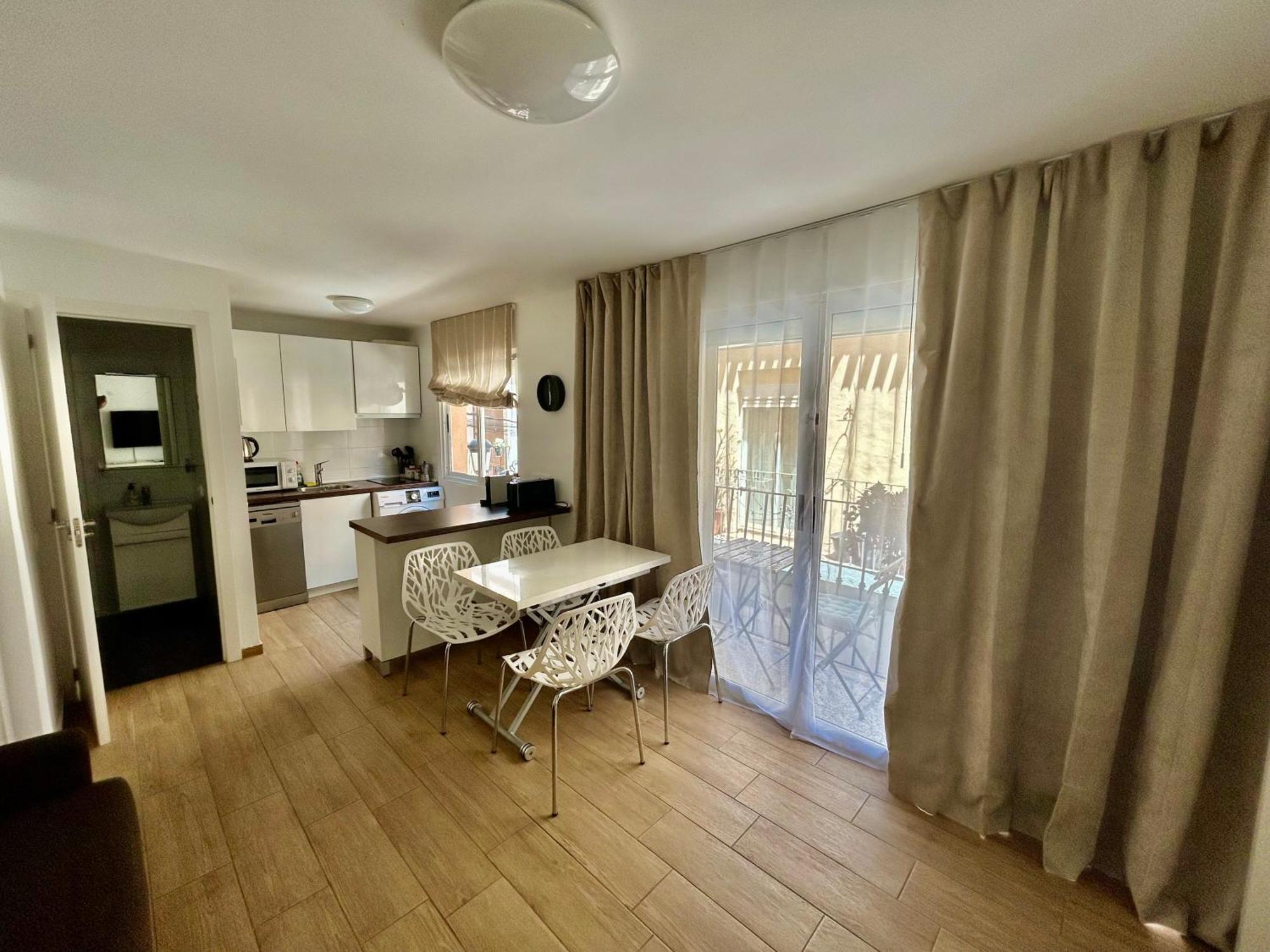 Cozy Apartment In The Center Of Benidorm Old Town Exterior foto